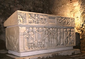 Aire sur l'Adour Crypte et Sarcophage Ste-Quitterie 1